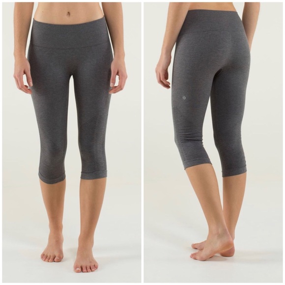 Lululemon In The Flow Crop II (Heathered Soot Light) - Picture 7 of 7